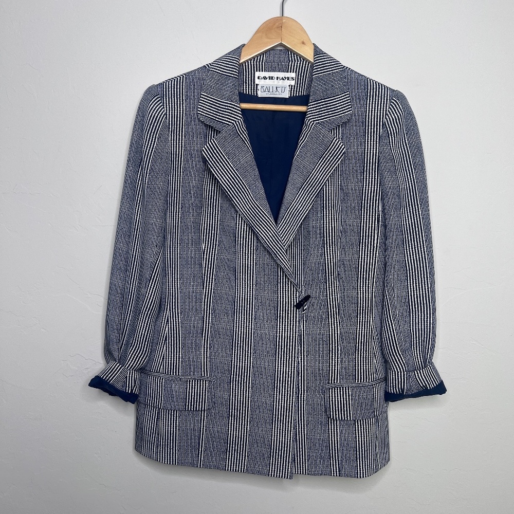 David Hayes Vintage Silk Blazer, Navy blue and White pattern. Classic Business